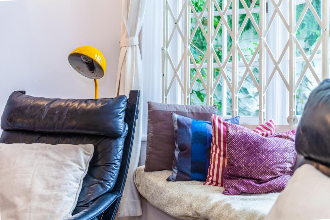 Kynance Mews Rustic And Unique Three Bedroom Mews House With A Private Courtyard London Ngoại thất bức ảnh
